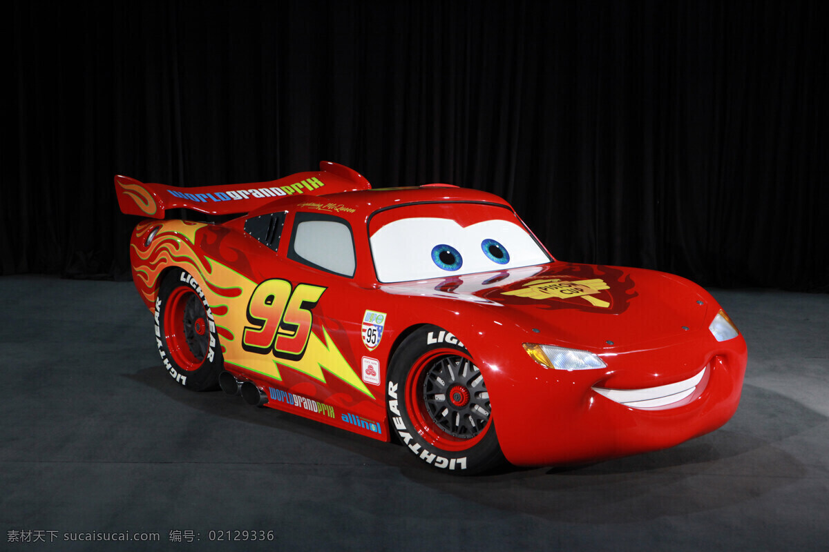 汽车总动员 赛车总动员 赛车 闪电 麦昆 电影 迪士尼 卡通汽车 cars cars2 动漫动画 动漫人物