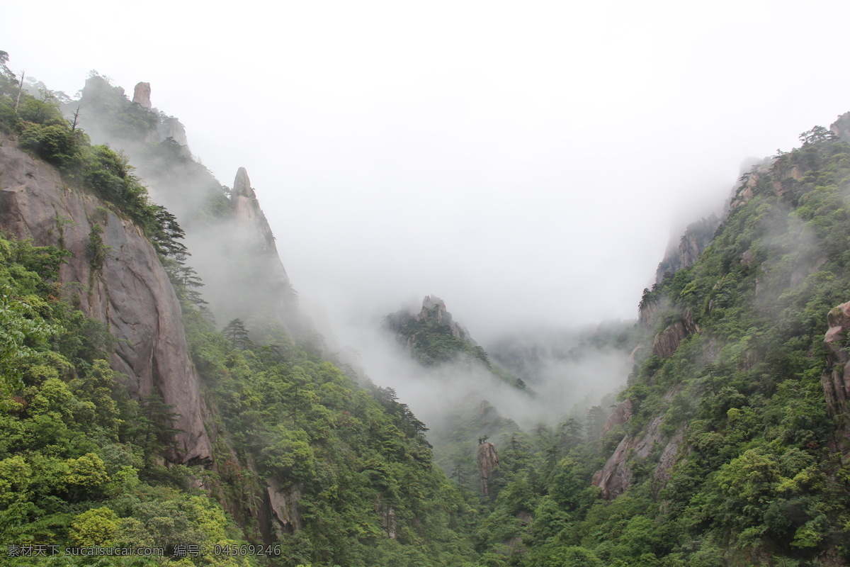 唯美 風(fēng)景 風(fēng)光 旅行 自然 安徽 黃山 山 山峰 險(xiǎn)峻 云海 黃山云海 黃山風(fēng)景 黃山景區(qū) 旅游攝影 國內(nèi)旅游
