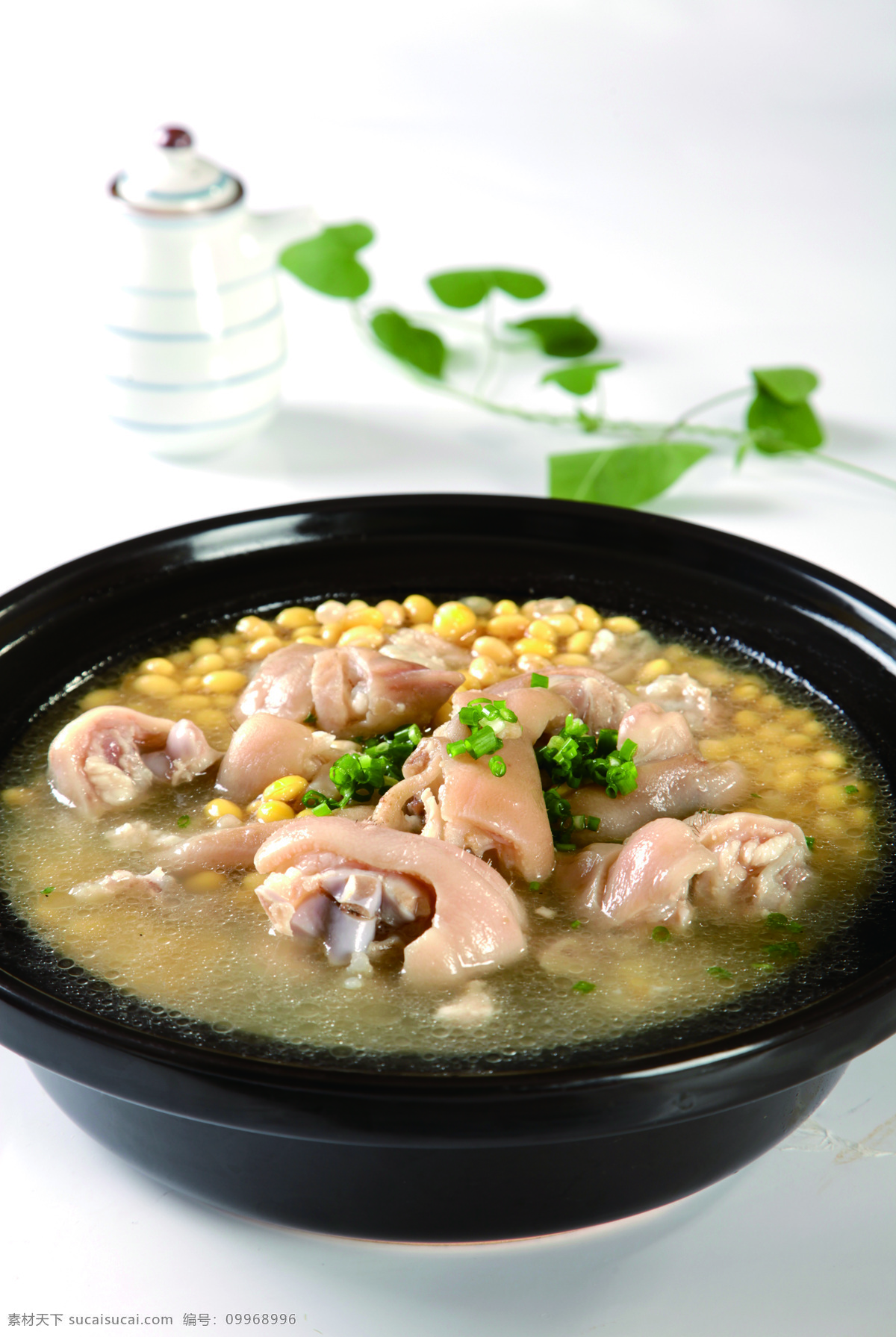 黃豆煨豬手 黃豆燉豬手 黃豆燉豬蹄 燉豬蹄 燉豬手 傳統(tǒng)美食 餐飲美食 高清菜譜用圖
