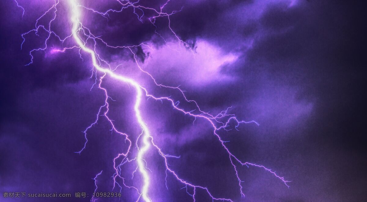 閃電圖片 霹靂 高空中云彩 黑色烏云 烏云閃電 雷電 雷公 電母 雷公電母 閃電效果 雷電效果 霹靂效果 暴風(fēng)雨 夜空 近距離 可怕 雷 電 藍(lán)色雷電 藍(lán)色閃電 白色閃電 白色雷電 烏云 光 壓抑 灰暗 灰色 雨 天空 閃電 云 藍(lán)天 白云 天空云彩 白云藍(lán)天 自然景觀 自然風(fēng)景