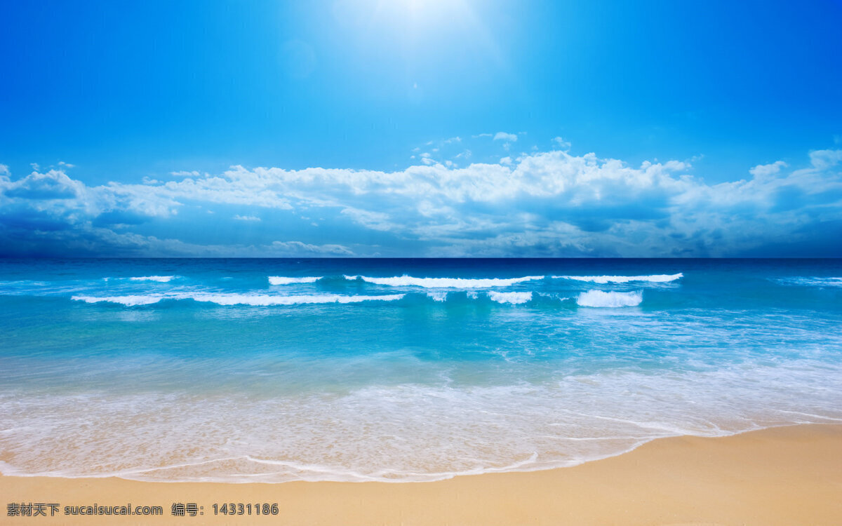 夏日 海滩 阳光 海边 场景 图 夏日海滩 阳光海边 场景图 优美海景 蓝天白云 朝阳天空 蓝天 天空 清澈海边 地平线海滩 背景素材 自然景观 自然风光