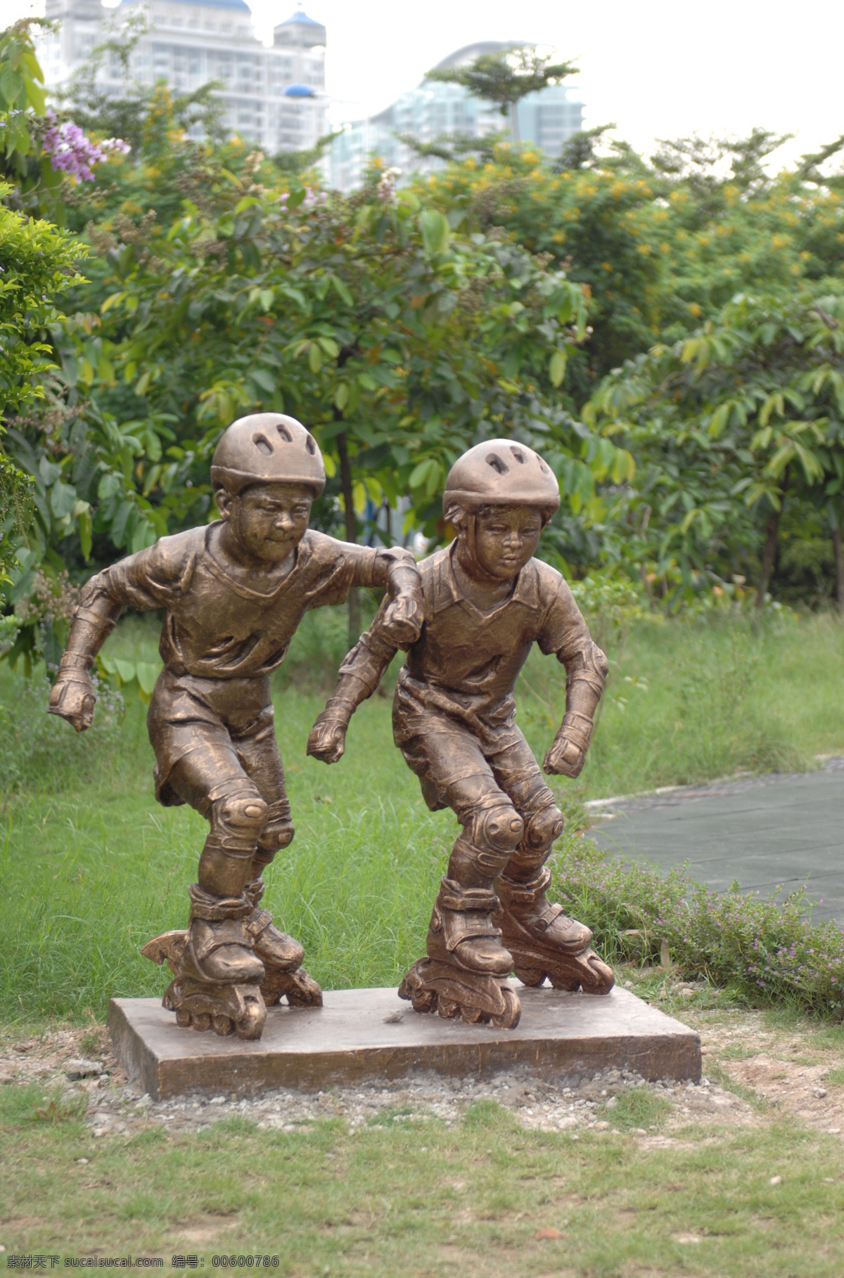 溜冰的小孩 风光摄影图片 摄影素材 雕塑 雕刻 体育运动雕塑 雕塑图片 雕塑素材 雕塑图片专辑 建筑园林