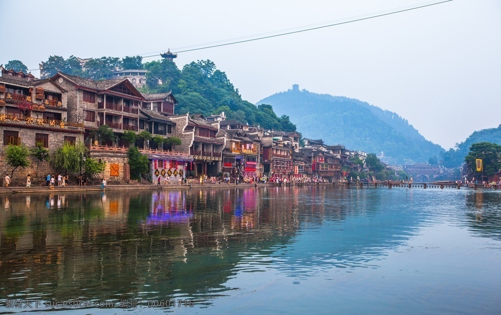 凤凰古城 湘西 土家族 苗族 凤凰 历史名城 湖南 古镇 沱江 建筑 国内旅游 风景名胜 旅游摄影