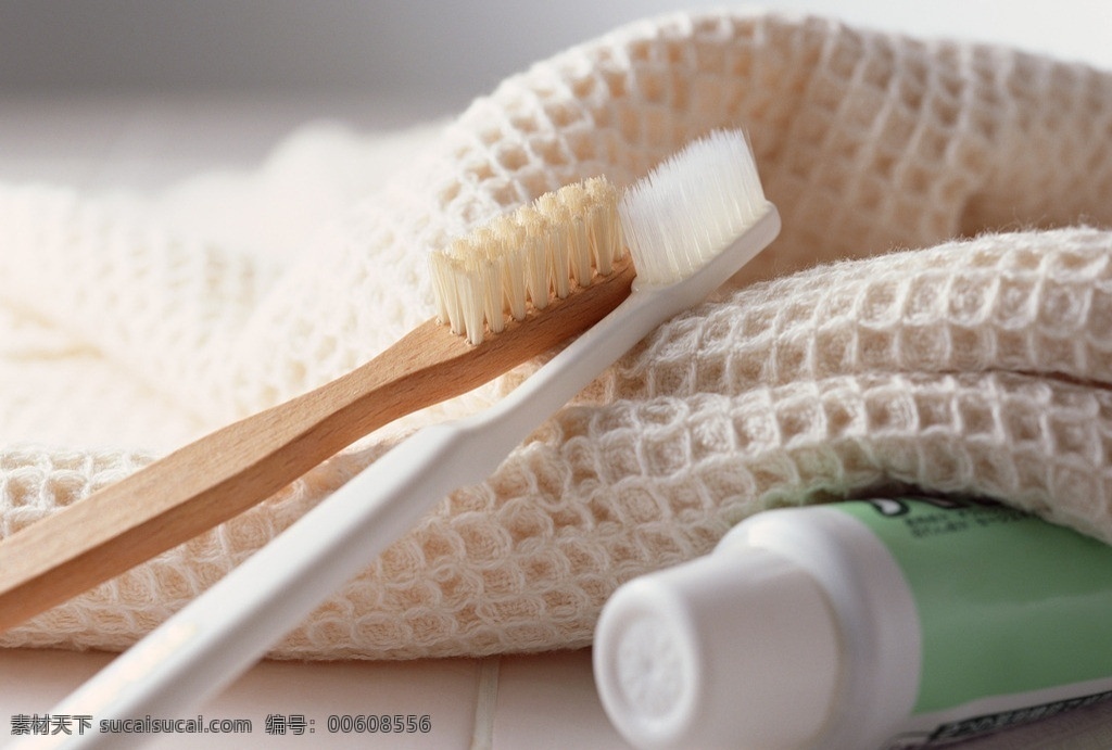洗漱卫生刷牙 毛巾 牙膏 牙刷 早晨 洗漱 卫生 木质牙刷 清新 生活 居家 健康 护理 生活素材 生活百科