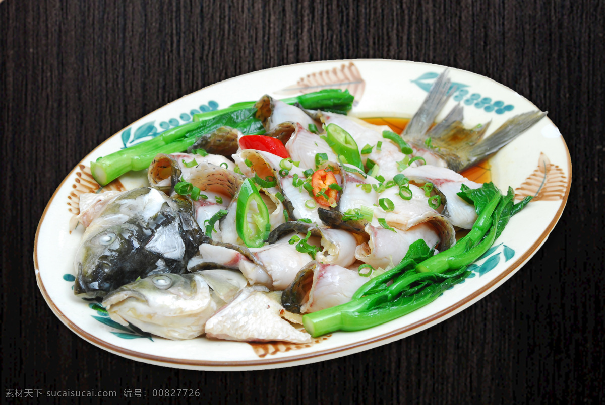 霸皇鲩鱼 鲩鱼 清蒸鲩鱼 清蒸鱼 豉油蒸鲩鱼 餐饮美食 传统美食