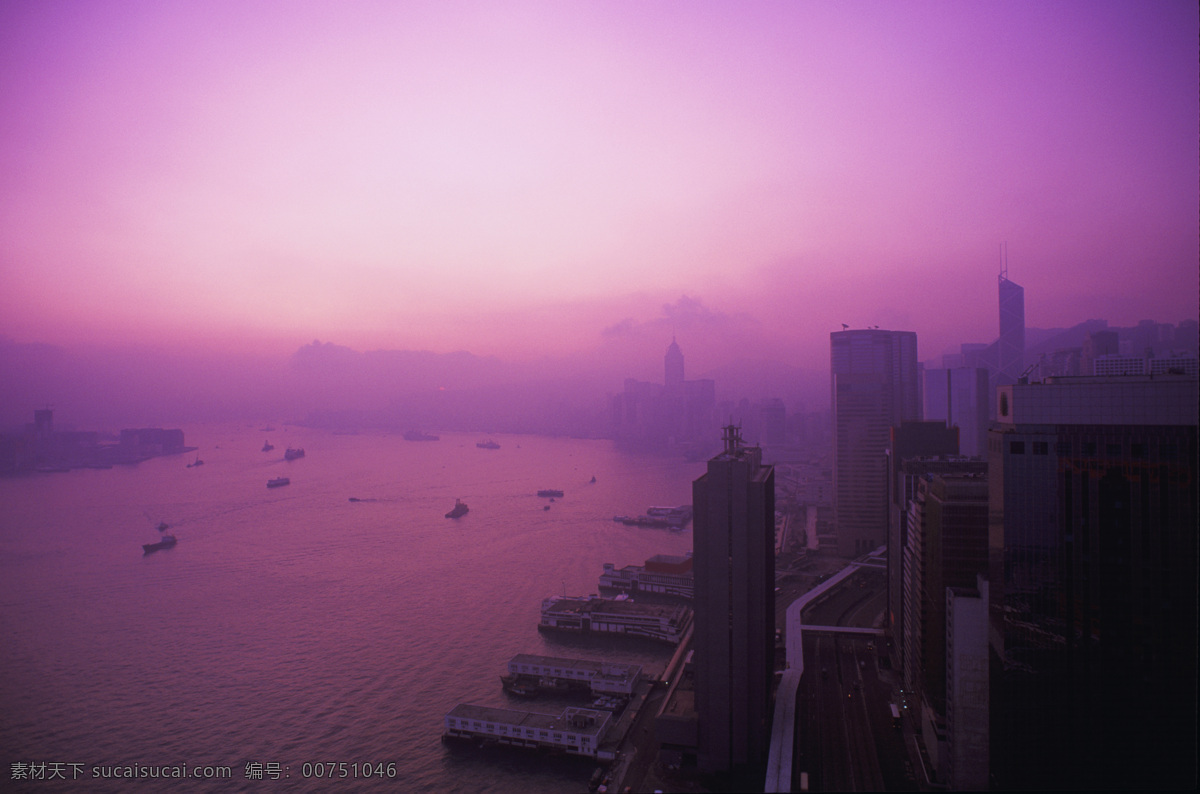 清晨 香港 城市 风光 城市风光 高楼大厦 建筑 风景 早上 朝霞 大雾 摄影图 高清图片 环境家居