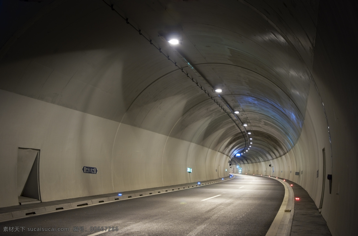 隧道图片素材 隧道 交通运输道路 转弯 空旷 灯光 公路图片 环境家居