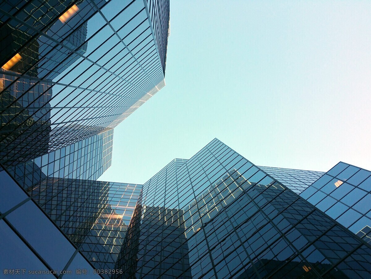 现代宏伟建筑 现代城市 建筑 城市 开阔 宽广 青色 天蓝色