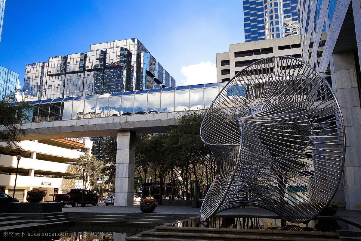 佛罗里达 街景 艺术造型 不锈钢雕塑 玻璃幕墙 人行天桥 水景 国外旅游 旅游摄影