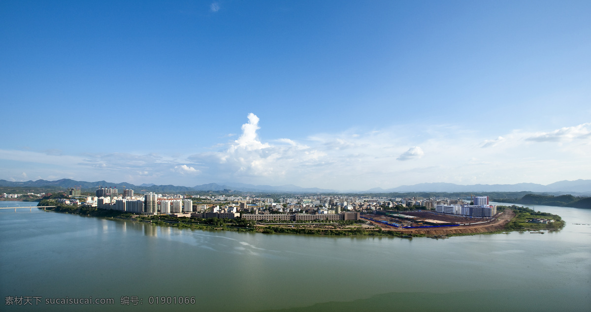 赣州 俯瞰 赣江 桥梁 河湾处 城区 高楼住宅 多层住宅楼 各种建筑 空旷地 建筑工地 树木 蓝天白云 景观 景点 旅游摄影 建筑风光 国内旅游