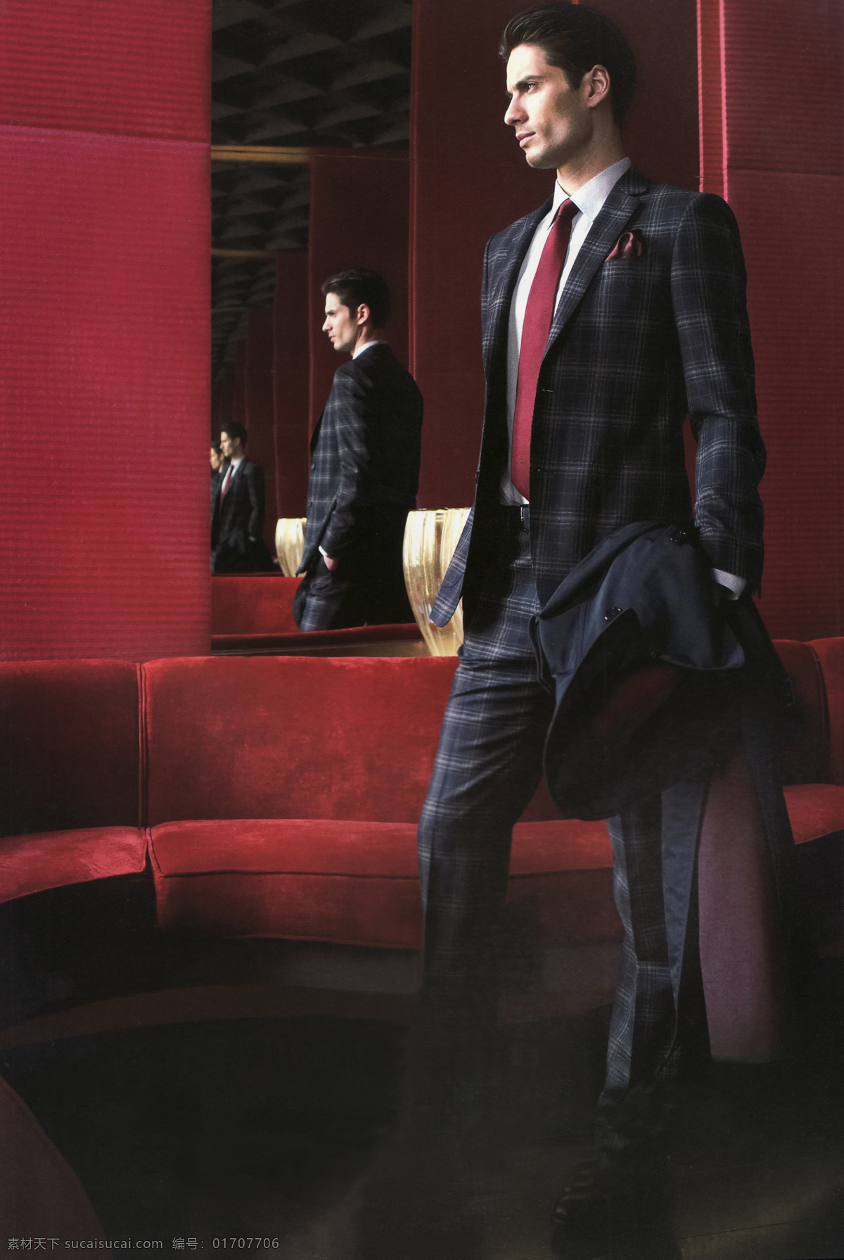 气质职业男性 气质 西装 男性 男人 领带 格子 红色 沙发 欧式 时尚 时装 地产 男性男人 人物图库