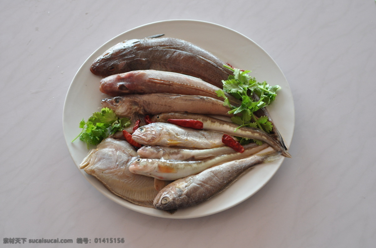 家炖杂拌鱼 鱼儿 家炖鱼 炖鱼 杂拌鱼 传统美食 餐饮美食