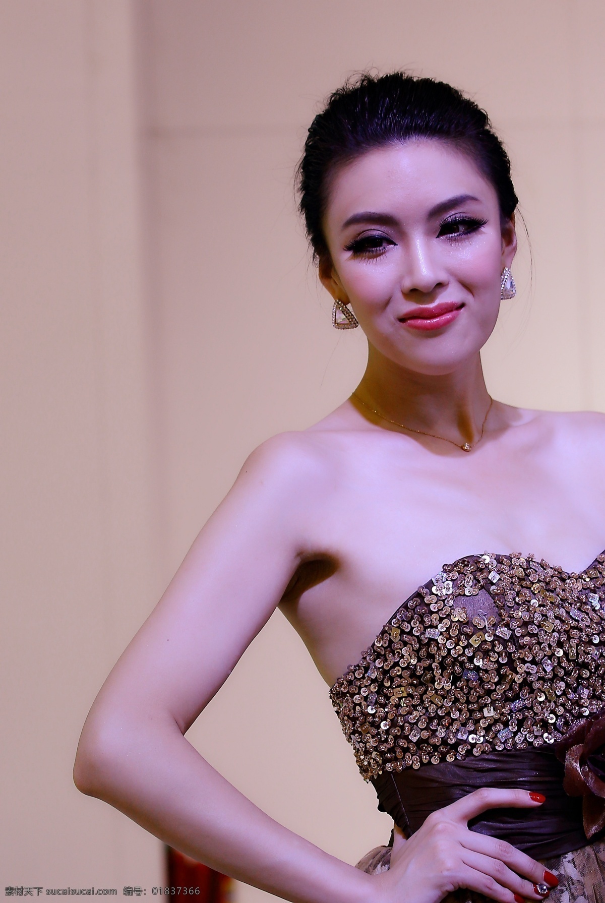 车模 美女 性感美女 妩媚美女 摄影写真 人物摄影 职业人物 人物图库 2013 成都 国际 车展