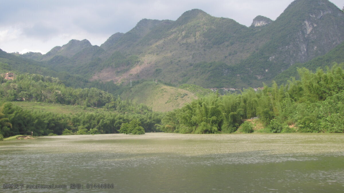 草地 春天 春天风景 春意盎然 风景 国内旅游 湖光山色 旅游摄影 甲 茶 风景图片 甲茶风景 贵州风景 甲茶 梯田 游人 春水 绿水 绿树 河堤 树木 树叶 生物世界 山 美丽风景 山水 乡间 绿色生机 野外 自然景观 摄影图库 psd源文件