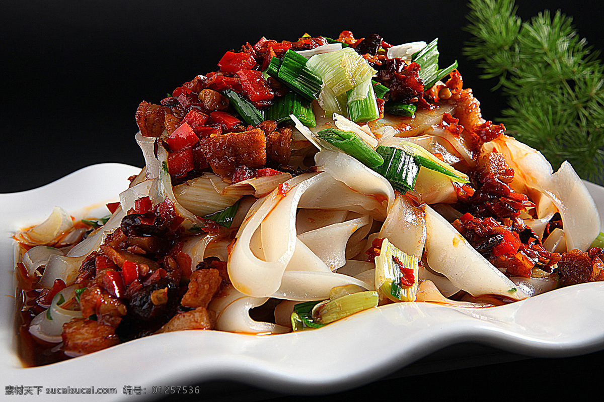 凉皮图片 炒菜 家常菜 特色菜 热菜 美食 美味 八大菜系 汤羹 菜谱 菜名 小炒 炒饭 烧菜 凉菜 菜肴 佳肴 小吃 锅仔 烧烤 油炸 红烧 爆炒 清蒸 油焖 海鲜 主食 副食 米饭 面条 酱爆 点心 凉皮 餐饮美食 传统美食