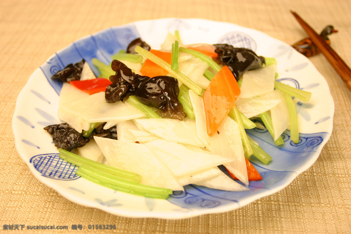 芹木耳炒山药 美食 传统美食 餐饮美食 高清菜谱用图