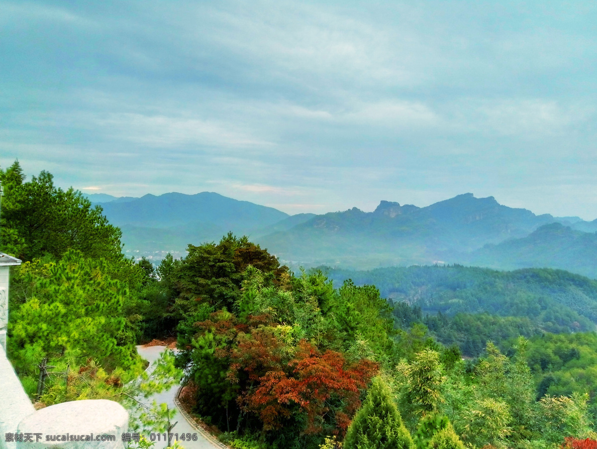 武夷山 远山 山脉 阴云 山顶 树木 自然风景 旅游摄影 国内旅游