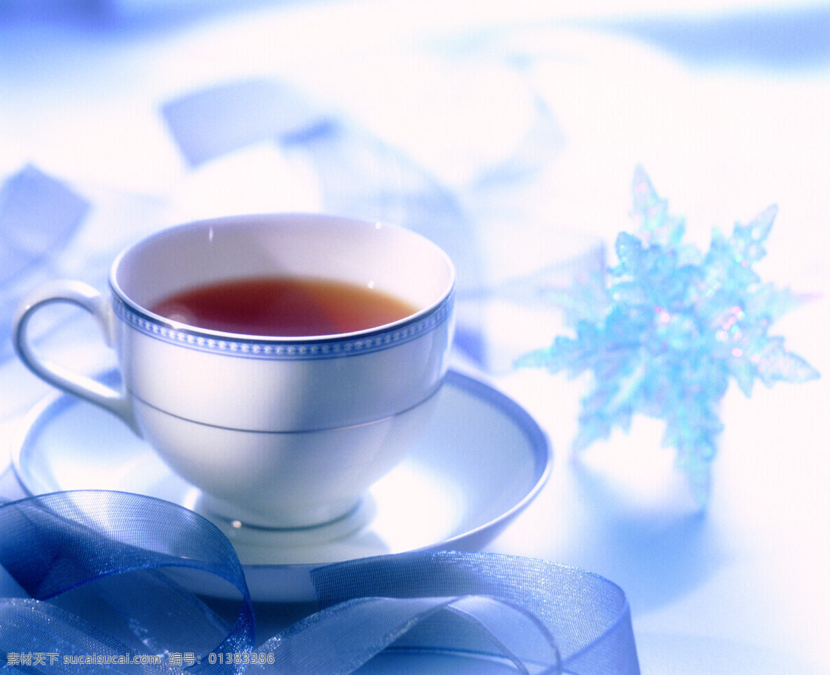 茶饮料 餐饮美食 茶杯 清洁 摄影图库 圣诞 饮料 饮料酒水 白净 psd源文件 餐饮素材
