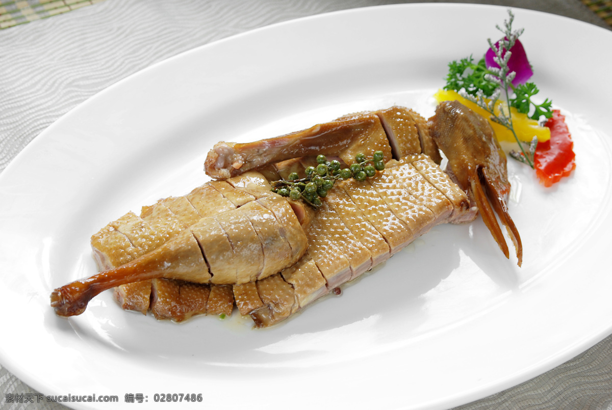 椒香酱土鸭 白切酱土鸭 椒香土鸭 椒香 酱土鸭 中华美食 传统美食 餐饮美食