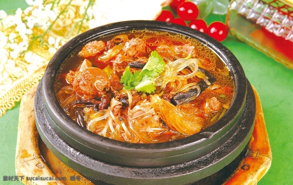 石 锅 炖 笨 鸡 石锅炖笨鸡 美食 传统美食 餐饮美食 高清菜谱用图