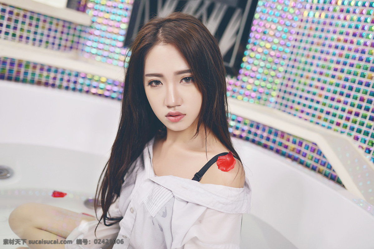 浴缸诱惑 少女 清新 甜美 日系 lomo 美女 微笑 欢乐 欢快 阳光 淘气 侧脸 小情绪 小清新 性感 情侣 私房 诱惑 人物图库 日常生活