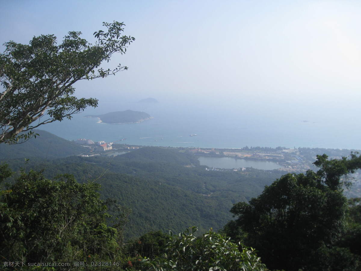 大海 国内旅游 海边 海南 海滩 旅游摄影 绿树 远景 远处大海 旅游拍摄