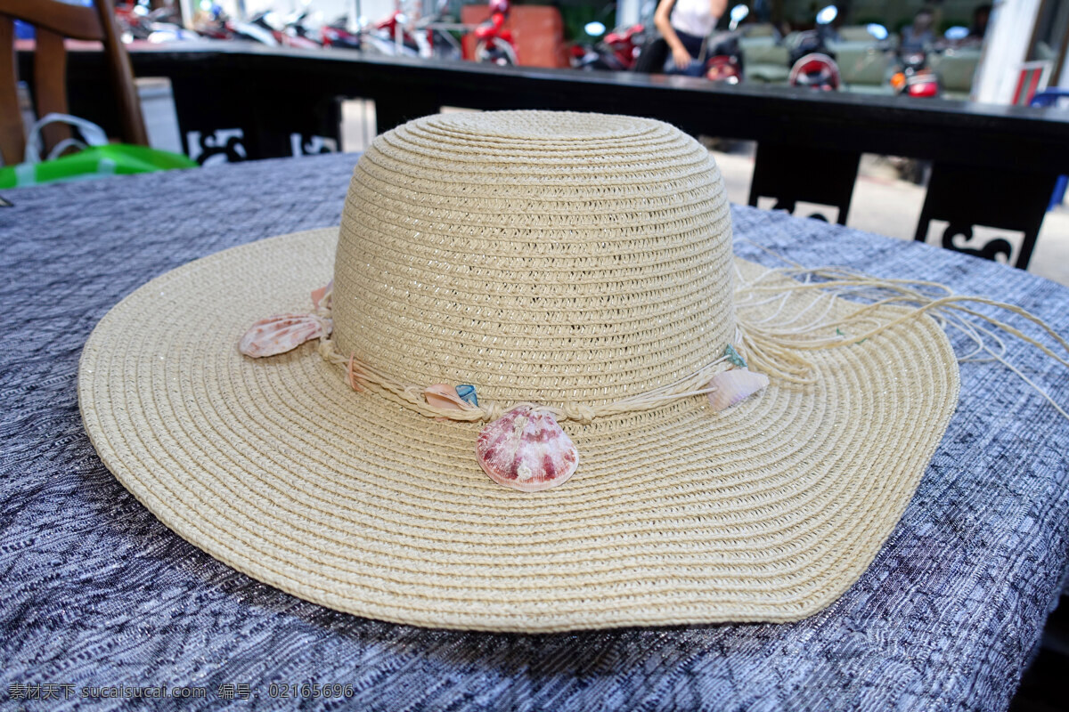 沙滩帽 帽子 贝壳 编织 草帽 绳子 夏天 大海 度假 生活百科 生活素材