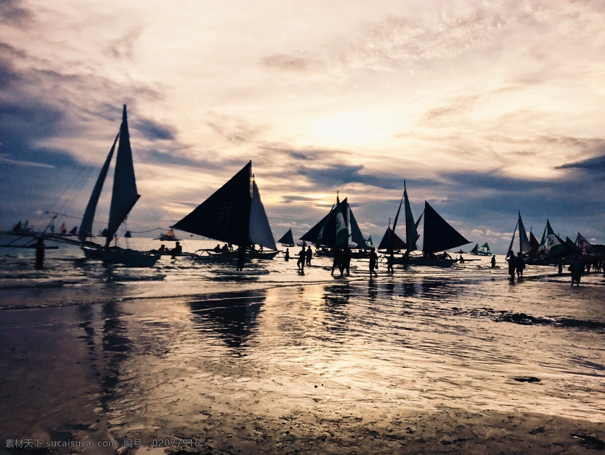 与帆船和游人的日落在长滩岛菲律宾高清摄影大图-千库网