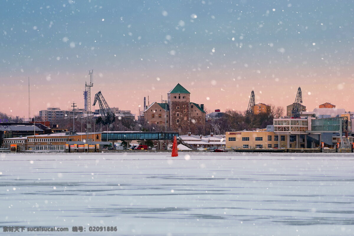 芬兰 下雪 城市 图尔库 北欧 欧洲城市 城市下雪 雪天 下雪天 雪花 白雪 冬天城市 冬天 冬日 城市风光 自然景观 建筑景观