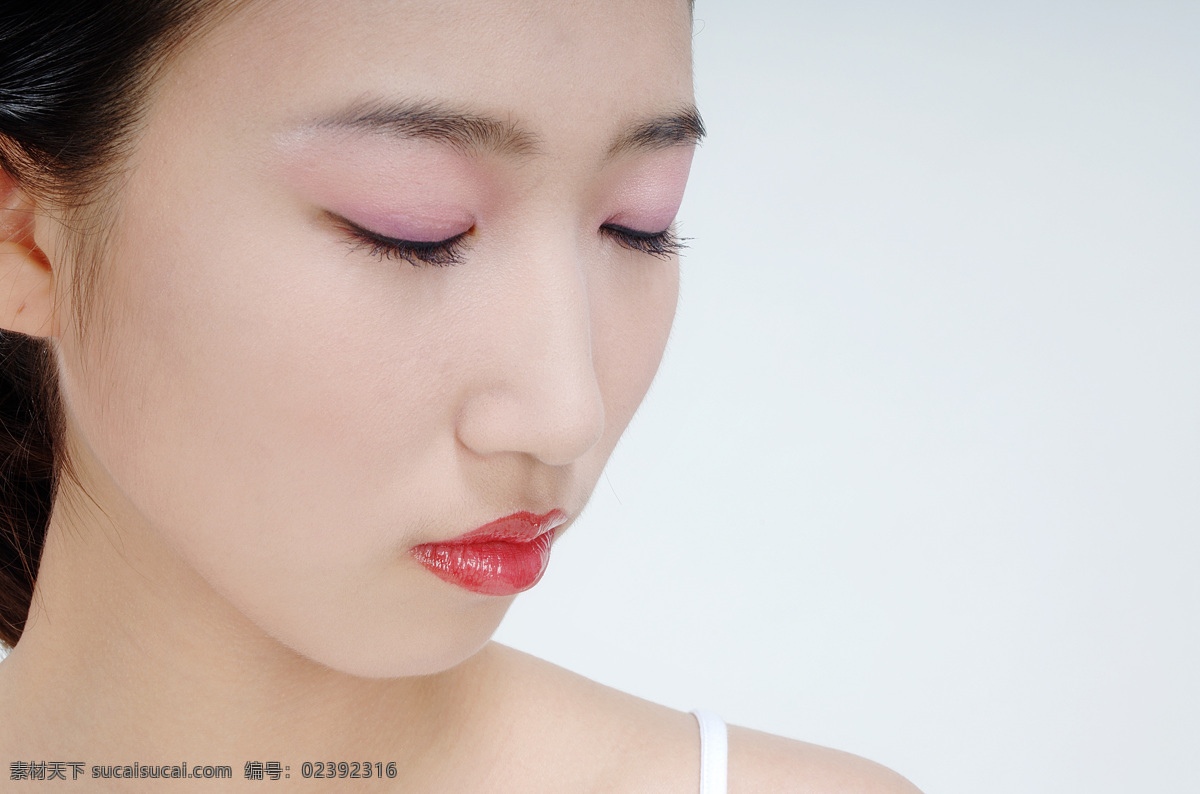 美容 美容人物 美女写真 女性女人 女孩 漂亮 美丽 清纯 青春 人物 化妆 涂口红 女性 美女 spa spa人物 化妆品人物 靓女日常生活 人物摄影 人物图库