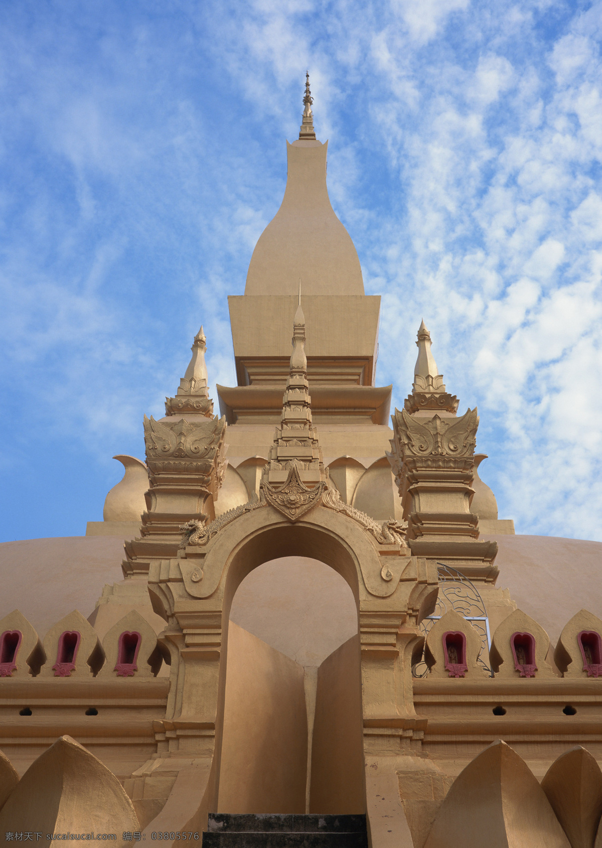 老挝43 老挝 城堡 蓝天白云 蓝色