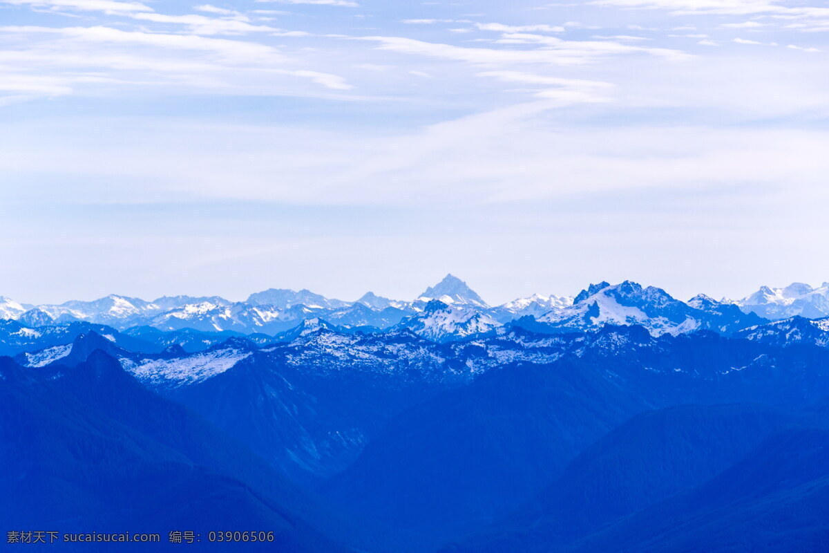 唯美 蓝色 山峦 风景图片 山脉背景 山脉 背景 山丘