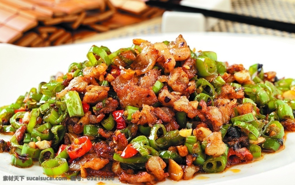 家乡小炒肉 家乡 猪肉 尖椒 辣椒 炒猪肉 家乡肉 菜图 传统美食 餐饮美食