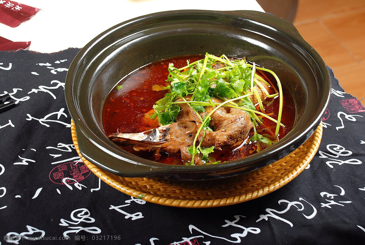 焖鸭 鸭 菜谱 蔬菜美食 菜品 菜式 美食 湘菜 农家菜 家常菜 特色菜 中餐 餐饮 传统美食 摄影图 摄影食物原料 舌尖上的中国 餐饮美食