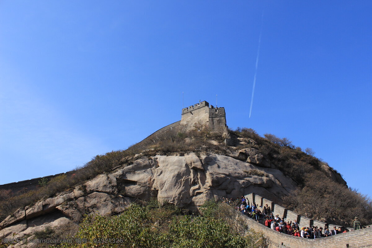 八达岭长城 八达岭 长城 蓝天 城墙 绿树 白线 古迹 古建筑 人 北京旅游 国内旅游 旅游摄影