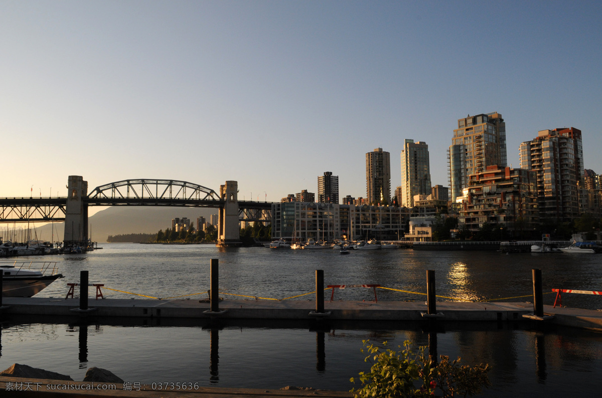 加拿大 温哥华 城市 建筑 桥 河 水面 水 摄影作品 原创作品 旅游摄影 国外旅游 摄影图库