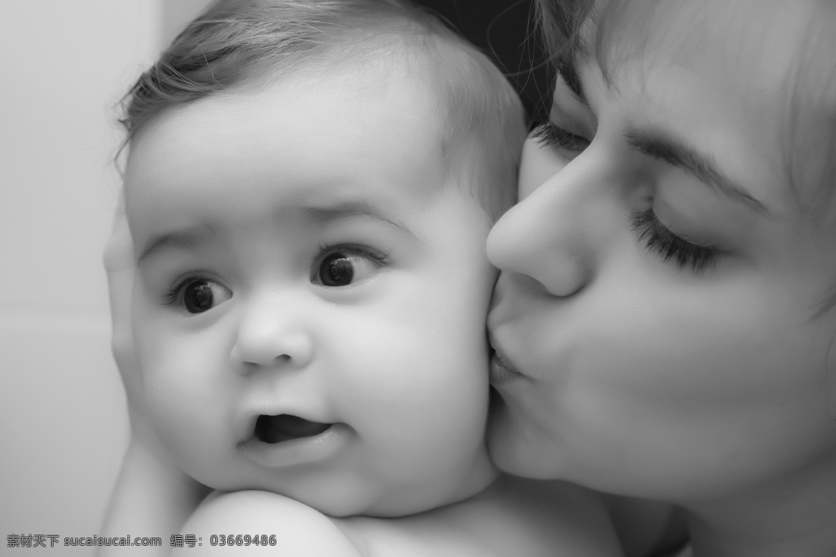 母亲 婴儿 人物 宝宝 宝贝 可爱 亲密 微笑 高兴 亲吻 儿童图片 人物图片