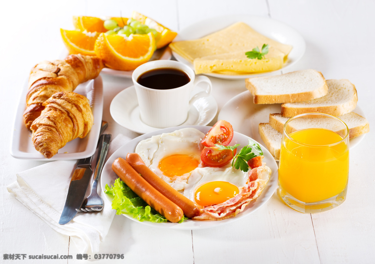 各式各样 早餐 食品 早餐食品 香肠 牛角包 奶酪 吐司片 橙汁 咖啡杯 美食图片 餐饮美食