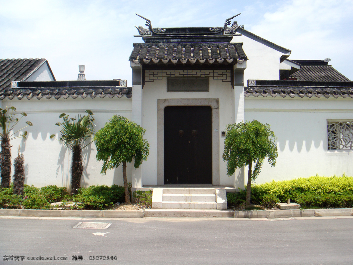 中式大门 大门 院墙 墙 中式建筑 文化 中国元素 中式瓦 瓦 建筑摄影 建筑园林