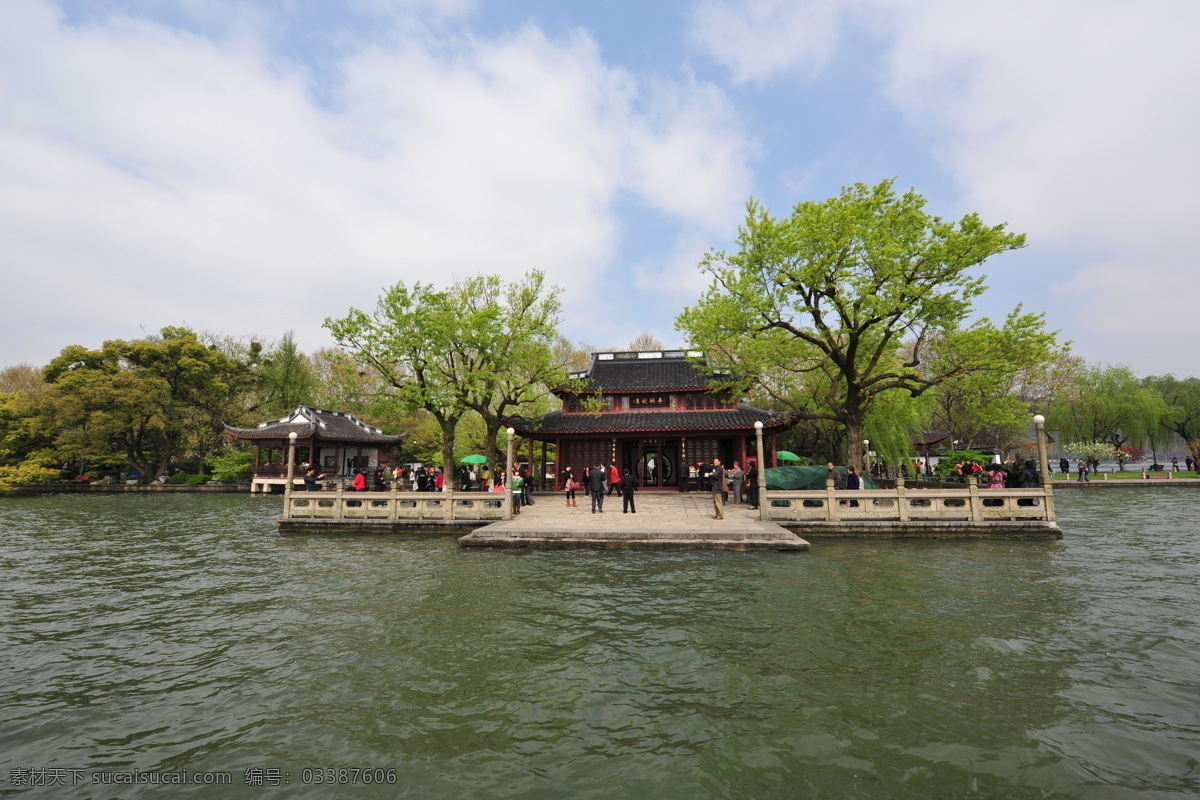 西湖小岛 杭州 西湖 杭州西湖 湖水 自然 蓝天 绿树 风景 园林 绿化 植物花草 小桥流水 青山绿水 花草树木 树 树木 树叶 树林 树间 枯枝 小径 倒影 西湖风景 杭州旅游 西湖风光 西湖景色 建筑园林 自然景观 风景名胜 自然风景 园林建筑 白云 建筑 小船 断桥 旅游摄影 风光 小桥 小岛 湖心岛