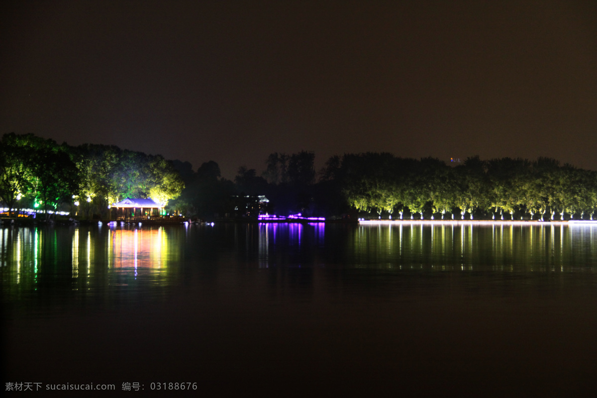 南京 玄武湖 led 照明 亮化 工程 建筑 建筑景观 建筑亮化 建筑照明设计 led夜景 led灯光 led照明 led亮化 夜景照明 环境设计 景观 景观亮化 景观照明 园林 园林亮化 楼体亮化 亮化效果 亮化工程 夜景 灯光 灯光树 夜景树 照明工程 摄影集 建筑摄影 建筑园林