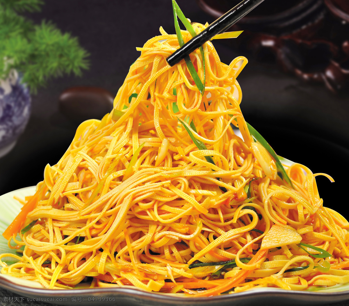 圆葱干豆腐丝 中华菜肴 中国美食 中式菜肴 中餐菜品 圆葱 凉菜 干豆腐 干豆腐丝 千张丝 餐饮美食 传统美食