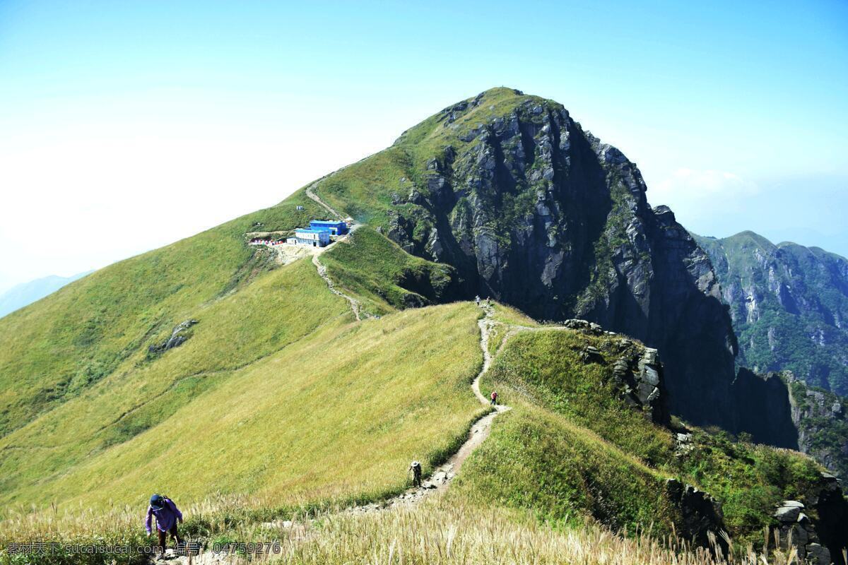 萍乡 武功山 武功 山 云海 风光 山顶 晴空 烟雨武功山 魅力武功山 唯美 风景 高山草原 草原 绿地 草甸 蓝天 白云 江西武功山 旅游摄影 国内旅游