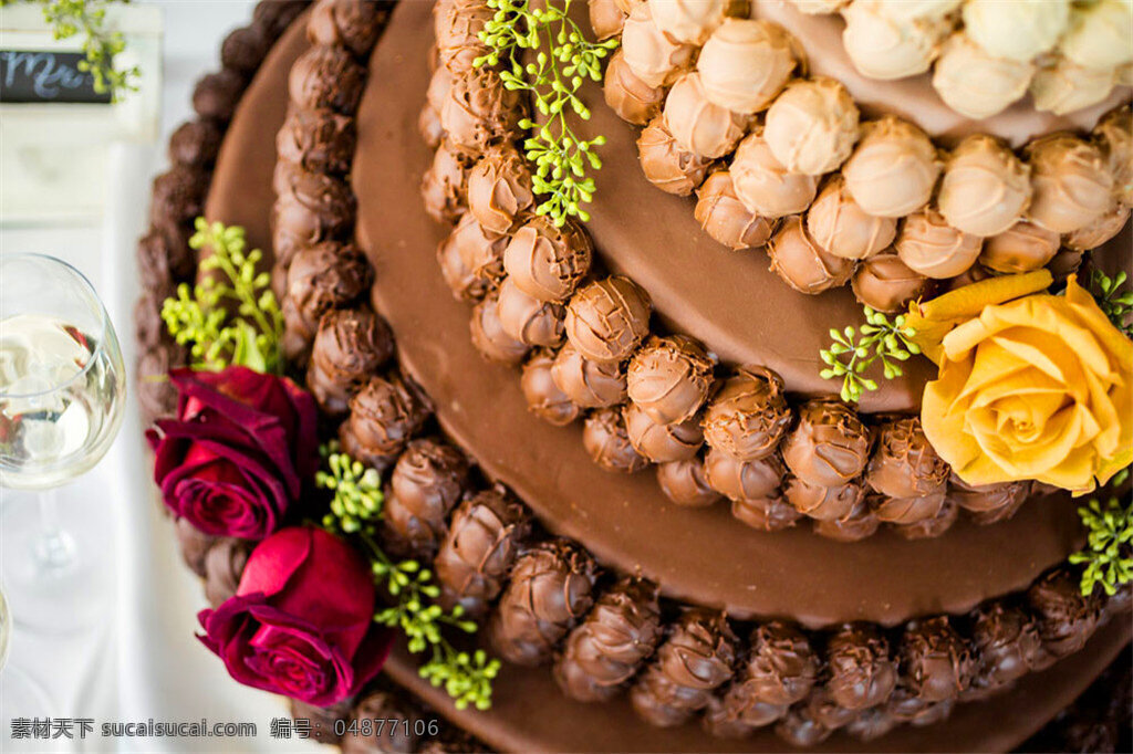 玫瑰花 巧克力 蛋糕 巧克力蛋糕 婚礼蛋糕 蛋糕摄影 甜品美食 甜点 糕点 其他类别 餐饮美食