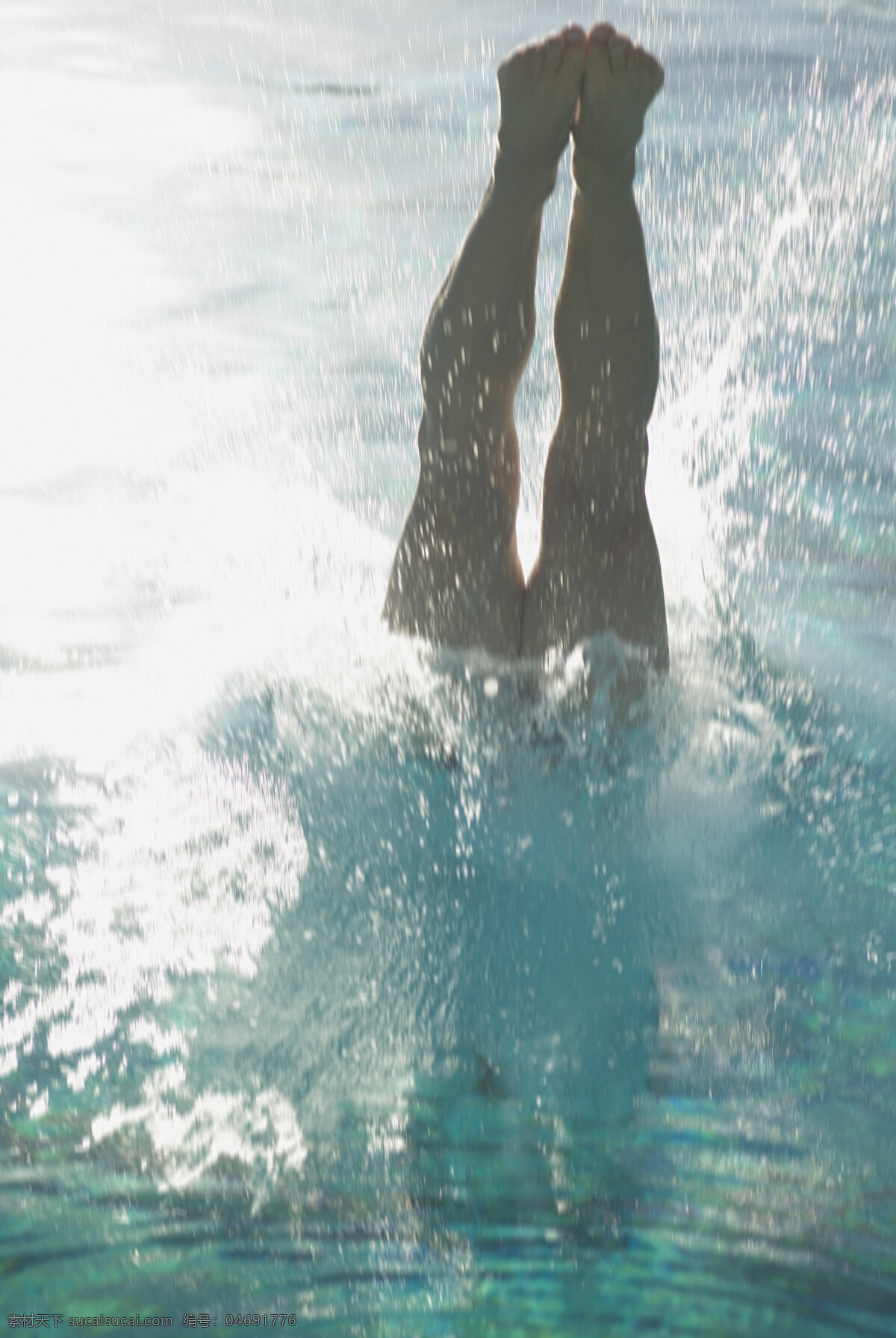 跳水 运动员 体育运动 体育项目 奥运会 奥林匹克 奥运项目 比赛 水花 生活百科