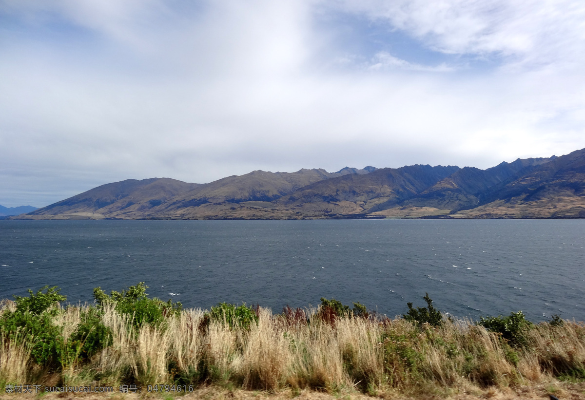 新西兰风光 新西兰 昆士敦 瓦卡蒂普湖 湖泊 山川 山峦 湖光山色 国外旅游 旅游摄影