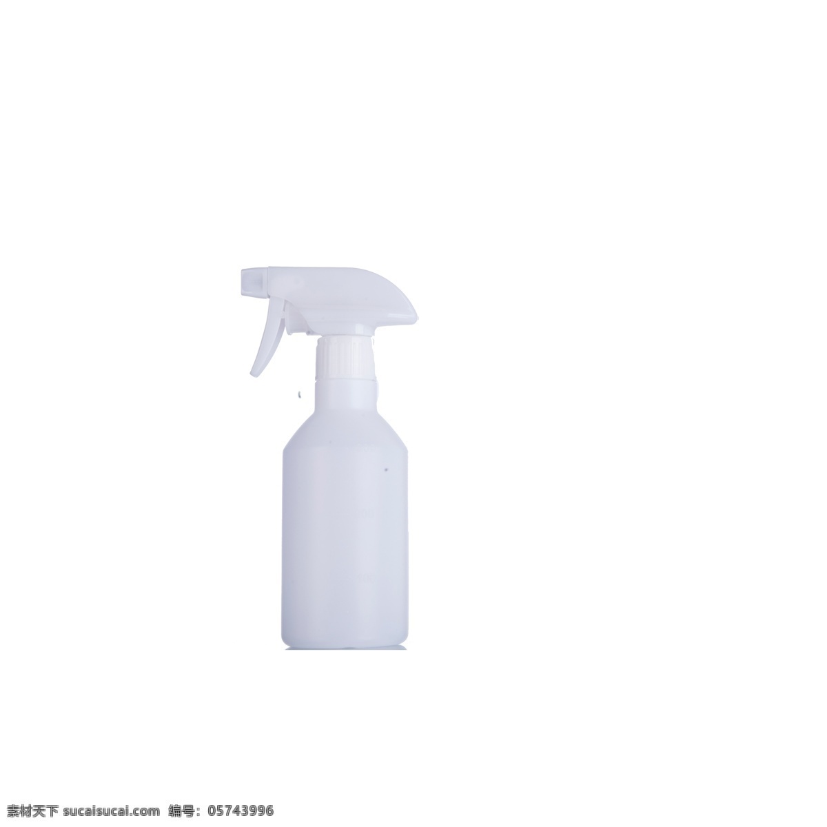 白色 清洁用品 免 抠 图 洗浴用品 卫生用品 白色的瓶子 洗发水 喷雾 塑料瓶子 白色清洁用品 免抠图