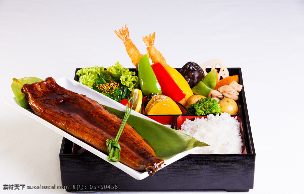 日本料理 大米 荷叶 青椒 生菜 香菇 鱼 藕片 还带 风景 生活 旅游餐饮