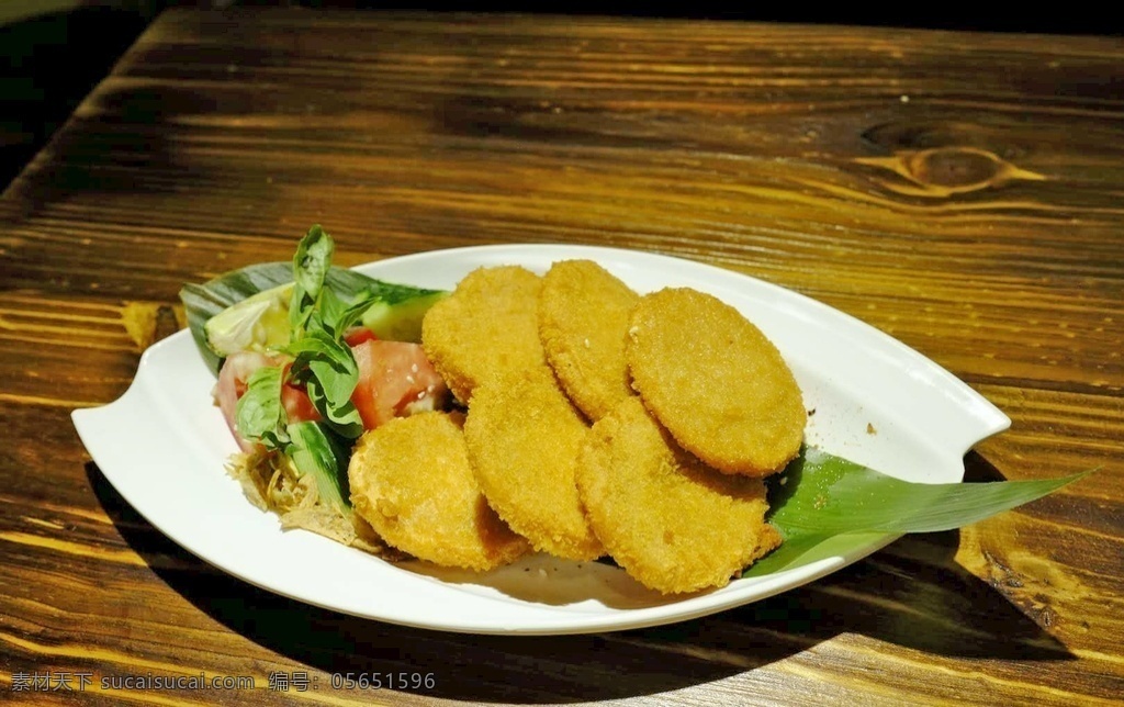 越南虾饼 炸虾饼 虾饼 越南菜 越南美食 餐饮美食 传统美食