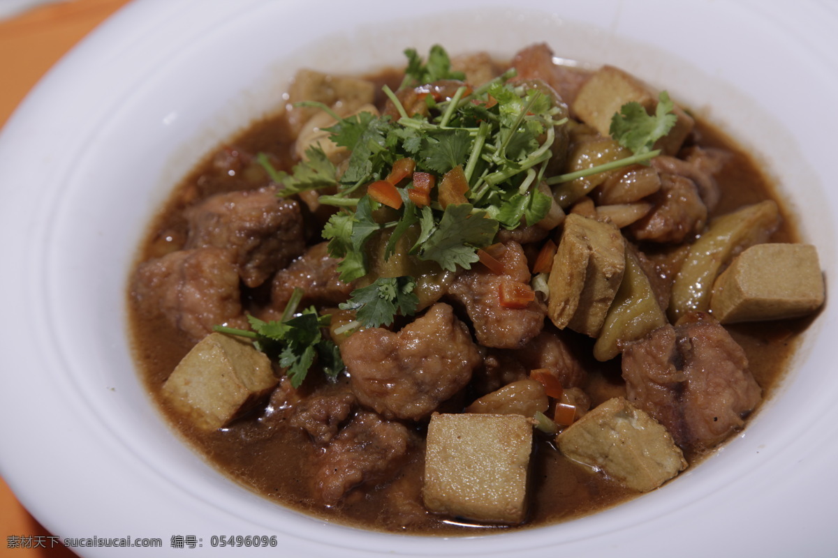 鲶鱼 茄子 炖 豆腐 美食 传统美食 餐饮美食